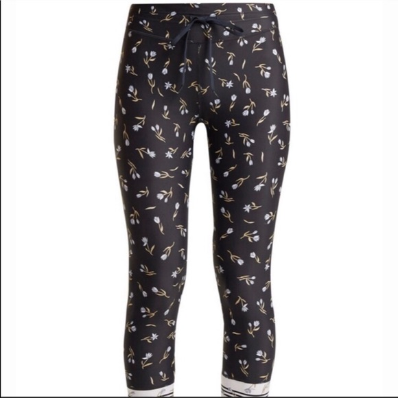 The Upside Floral High Waisted midi Leggings tulip - Picture 2 of 7